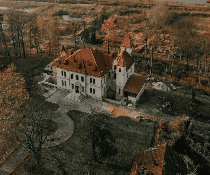 Палац Бруницьких у Підгірцях
