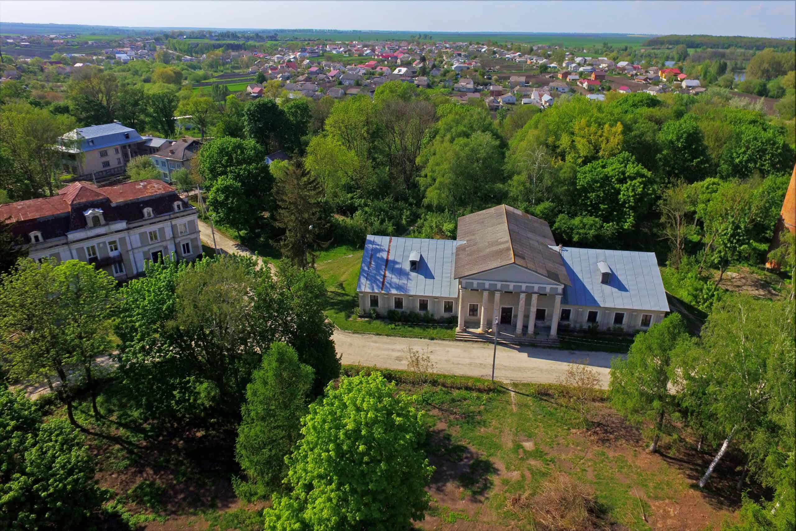 Історико-просвітній проект Портал Хоростківський палац у зелені.
