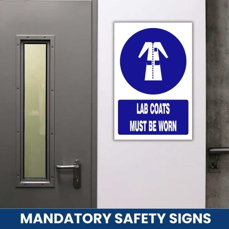 Lab coats must be worn safety sign (MV021 A)