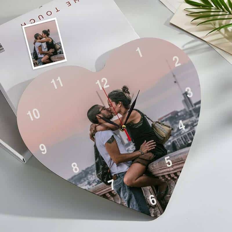personalised heart shaped wall clocks