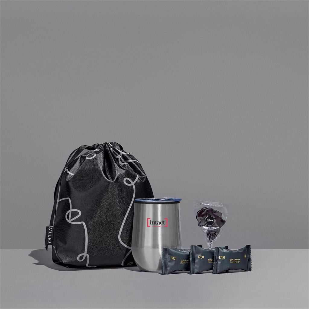 SILVER Yatta Snug Surprise Hamper