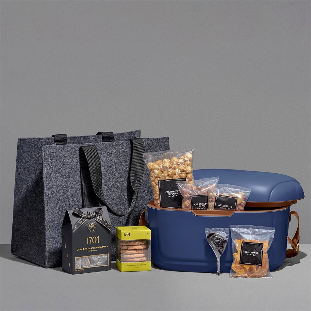 NAVY Yatta Elegant Escape Hamper