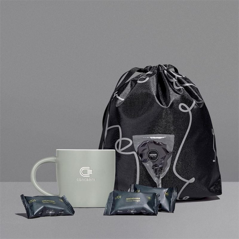 LIGHT GREEN Yatta Modern Marvels Hamper