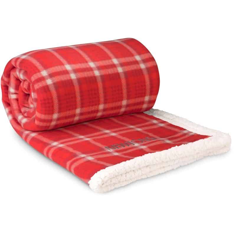RED US Basic Everest Sherpa Fleece Blanket - Red