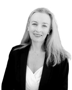 Dr Sarah Thomas, Gp