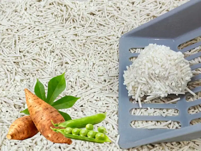 A blend of tofu cat litter and cassava cat litter, a custom private label option designed to create a faster, stronger clumping cat litter.