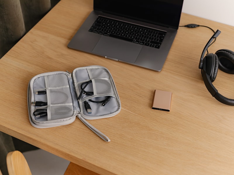 Peak Design Tech Pouch