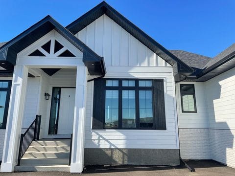 Home in Thornton Colorado with James Hardie fiber cement siding