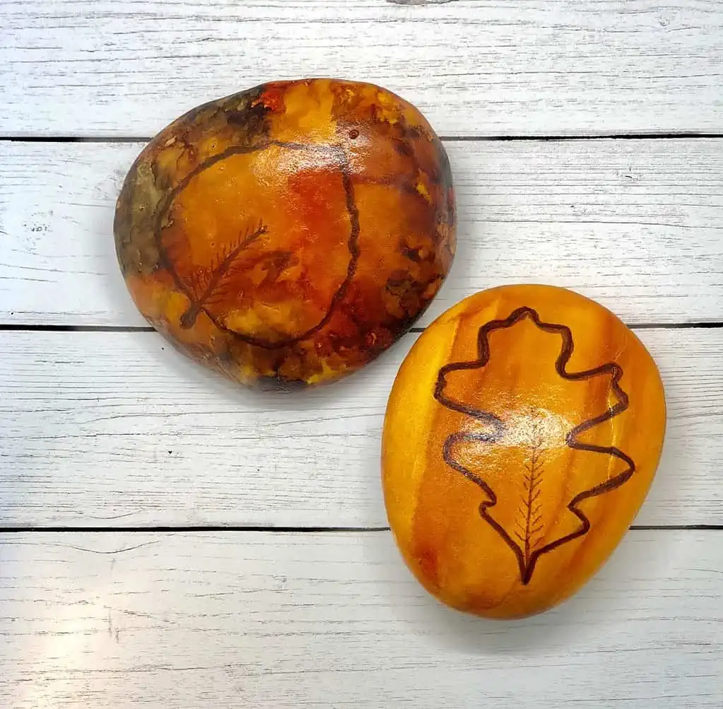 Easy and Fun Fall Rock Painting crafts to try this Season 7 fall rock painting ideas
