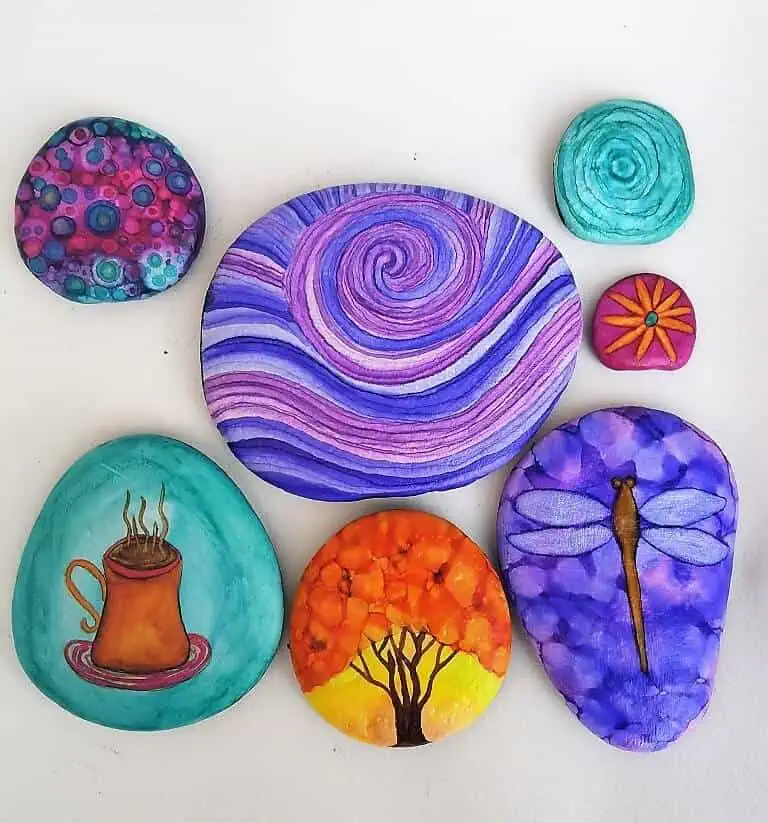 Beginners Guide To Painting Alcohol Inks on Rocks 18 alcohol ink painted rocks