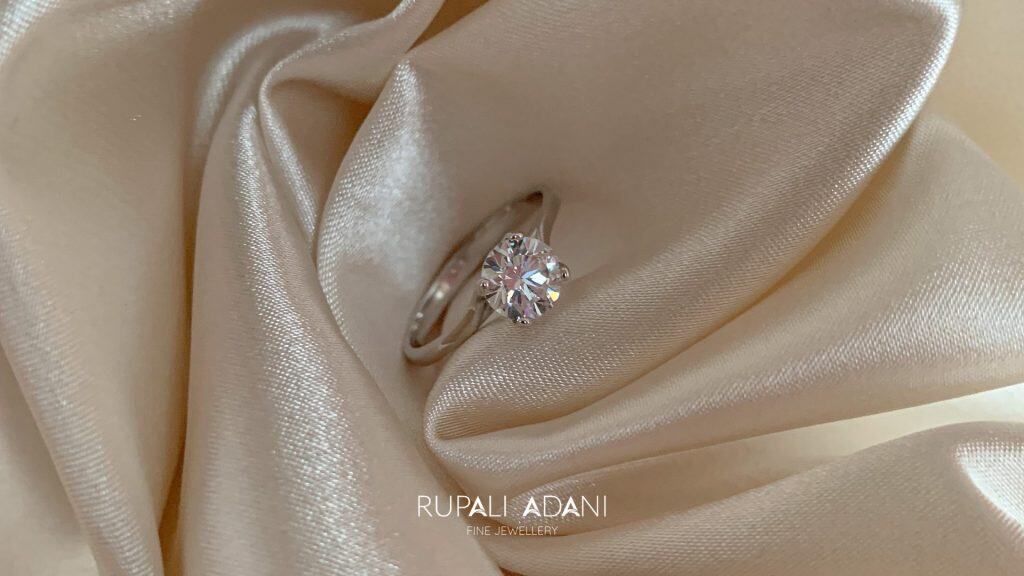 1 Best 7 Tips for Buying Diamond Jewelry Online 2024 - Best 7 Tips for Buying Diamond Jewelry Online 2024