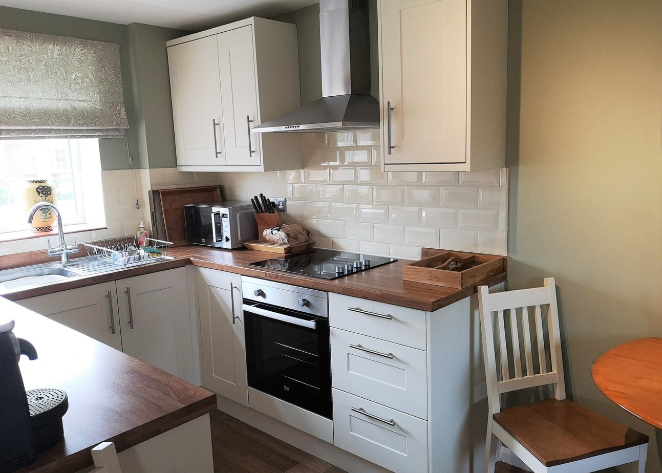 Fully equipped kitchen at The Saddlery self catering cottage North Thoresby