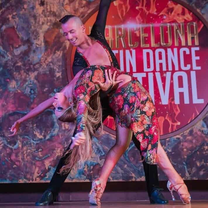 Adrián y Anita, six fois champions du monde de Salsa
