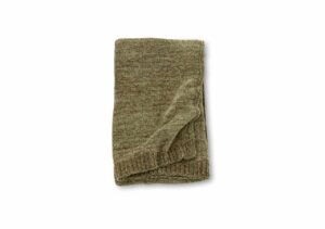 Mjukt sängöverkast i beige, perfekt för skandinavisk sängstil.