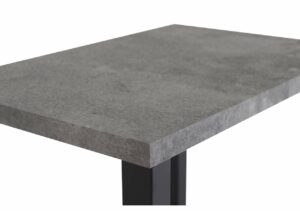 Modernt sängtillbehör i grå sten och svart metallram, design för stilfull sömn och avkoppling.