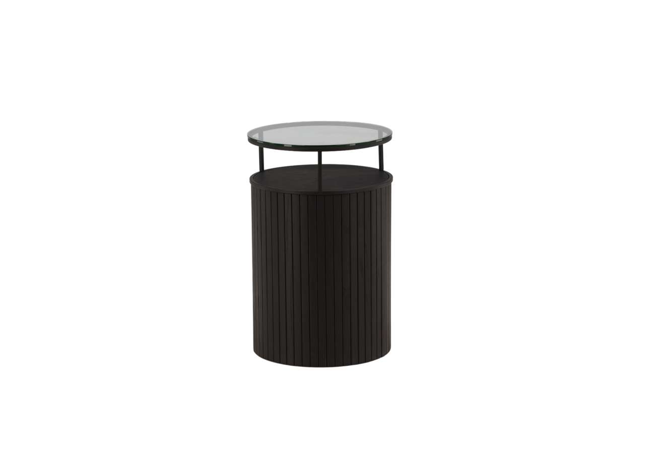 Sängfabriken sängbord i mörk trä med glasskiva och praktisk förvaring.