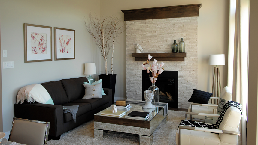 How To Decorate a Small Living Room