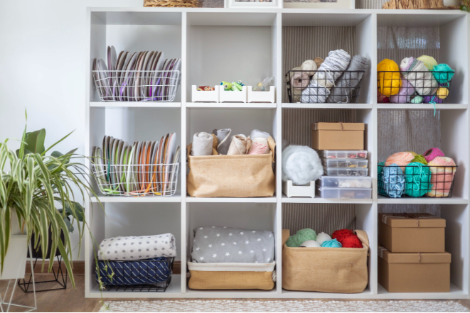 A Complete Guide to Organizing Small Spaces