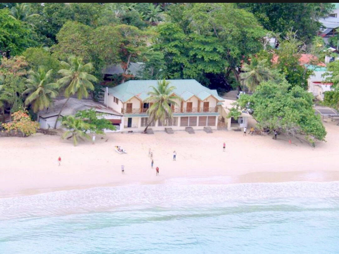 Clef des Îles beachfront accommodation in Beau Vallon Mahé Seychelles