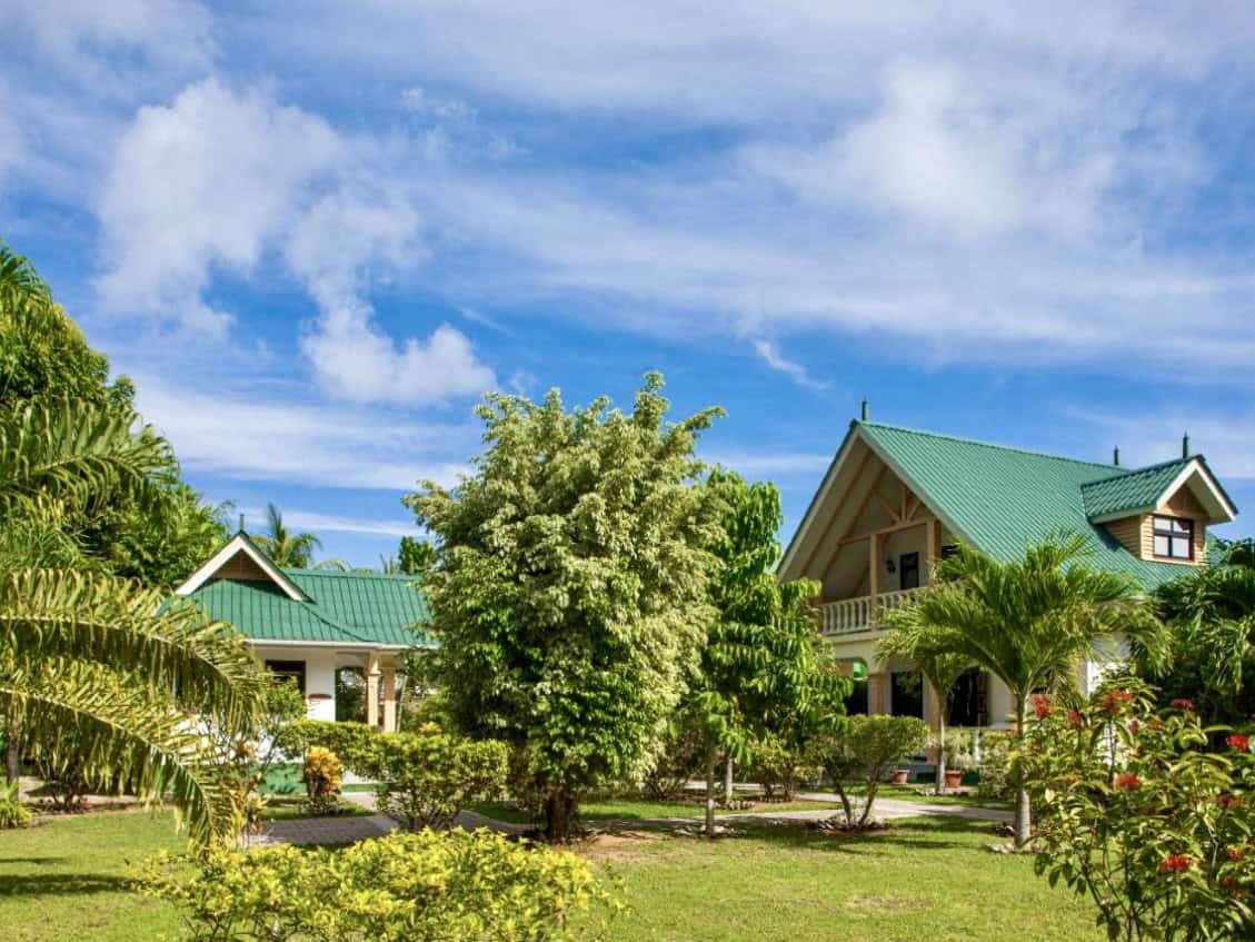 Chalets Anse Réunion accommodation in a tropical setting on La Digue