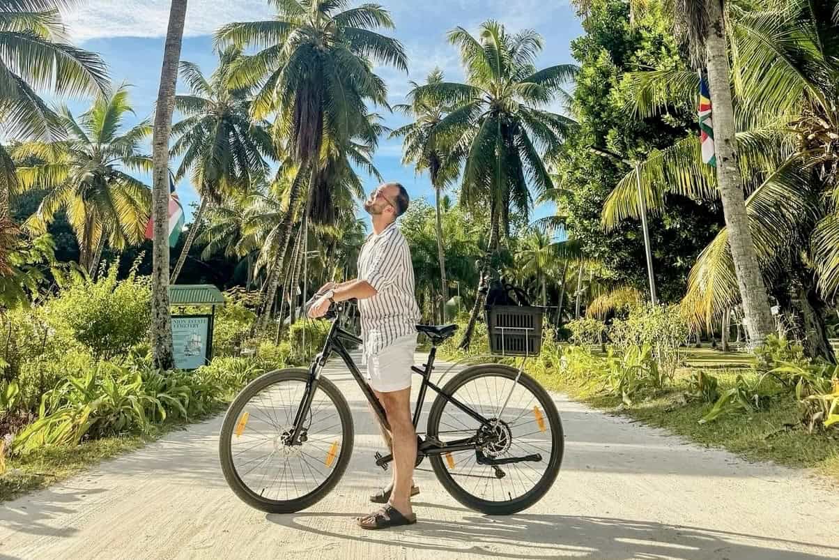 CycleSea Rental La Digue bike and e-bike rental