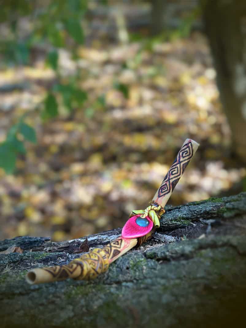 Artisan-Hapé-Tepi-Leaf-Design