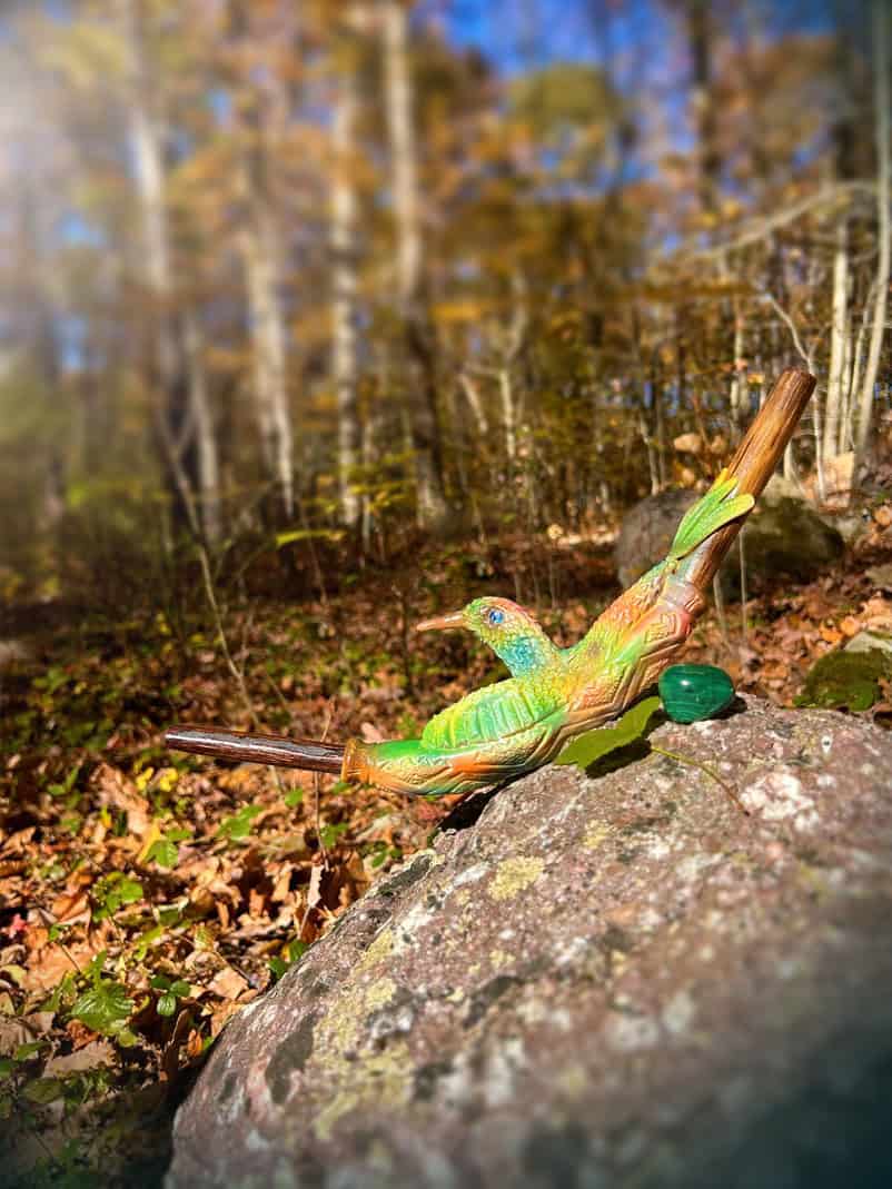 Handcrafted-Hummingbird-Ceramic-Tepi-rock
