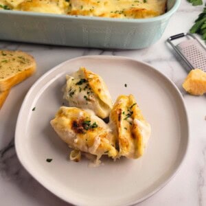 Chicken Alfredo Stuffed Shells