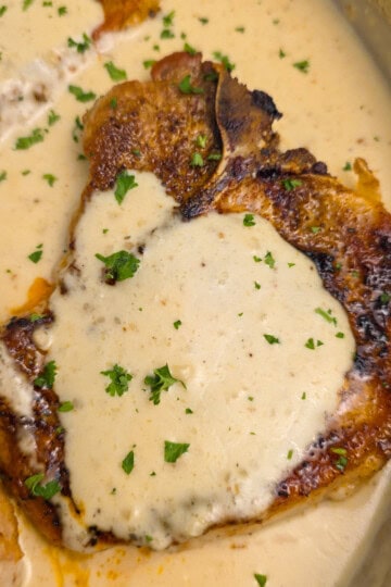 Creamy Garlic Pork Chops Recipe