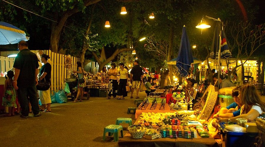 15 Best Things to Do in Hua Hin: Beaches, Markets, Golf & Attractions 1 cicada market