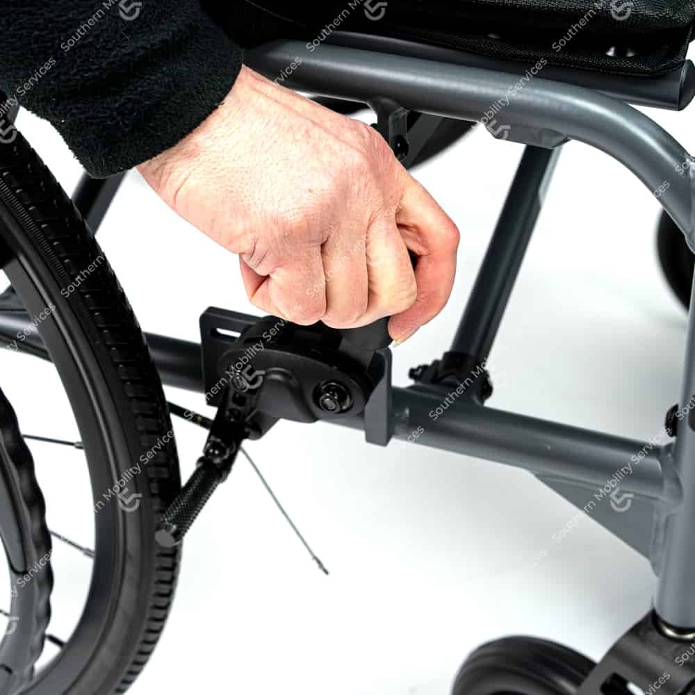 magnalite self propelled wheelchair brakes