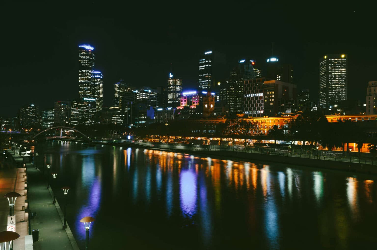 Melbourne at night
