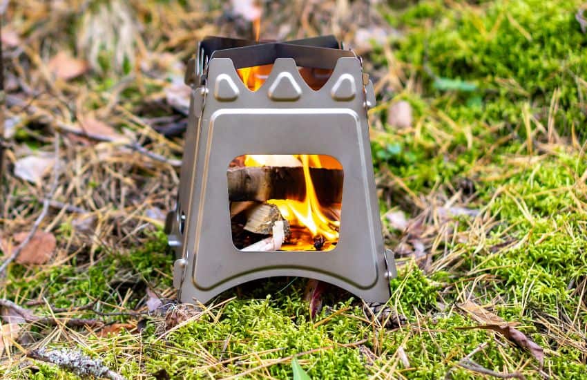 Camping Stove Fuel Types: A Guide for Outdoor Cooking 4 Camping Stove Fuel Types - Wood