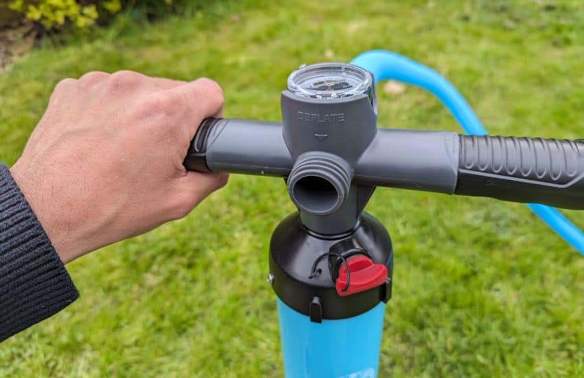 How to Inflate a Paddleboard with a Dual Action Pump 2 How to Inflate a Paddleboard with a Dual Action Pump