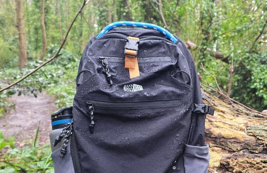 Bagsmart Faro Light Backpack 0.4 Review (2026) 5 Bagsmart Faro Light Backpack 0.4 - front zips