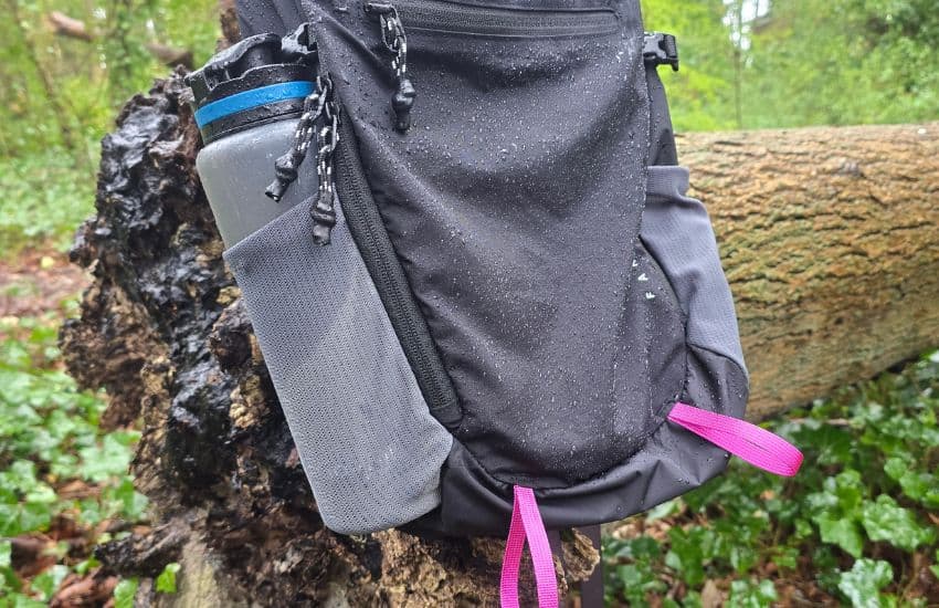 Bagsmart Faro Light Backpack 0.4 Review (2026) 7 Bagsmart Faro Light Backpack 0.4 - side pockets