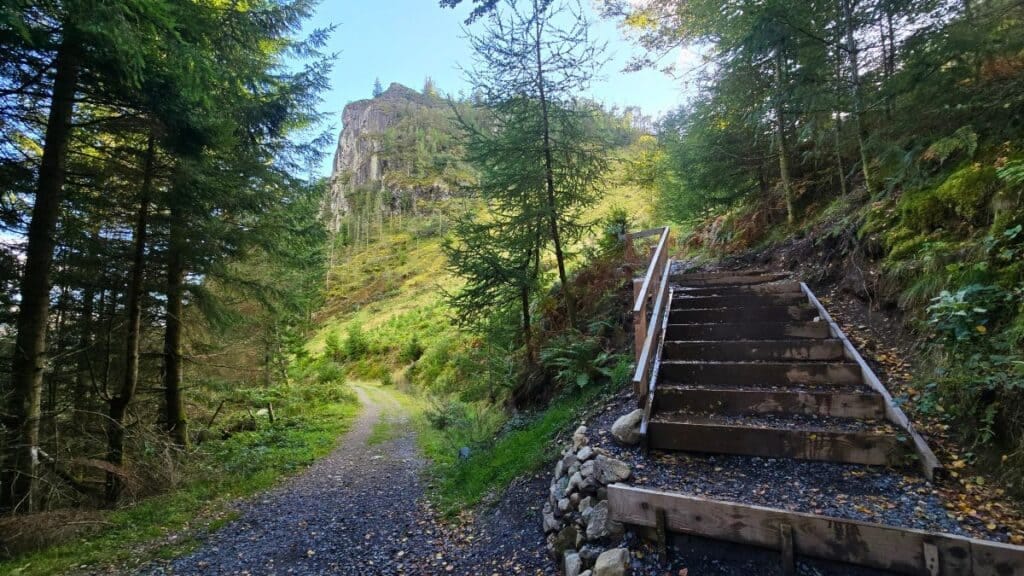 Raven Crag Walk: Route, Parking & Wild Camp Guide (2026) 3 Raven Crag Walk and Wild Camp Guide