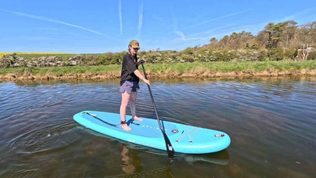 Paddleboard vs Kayak: Which One Is Right for You? 10 Wave Cruiser Paddle Board