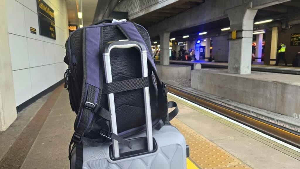 Bagsmart Blast Travel Backpack Review (2026) 9 Bagsmart Blast 28L Travel Backpack