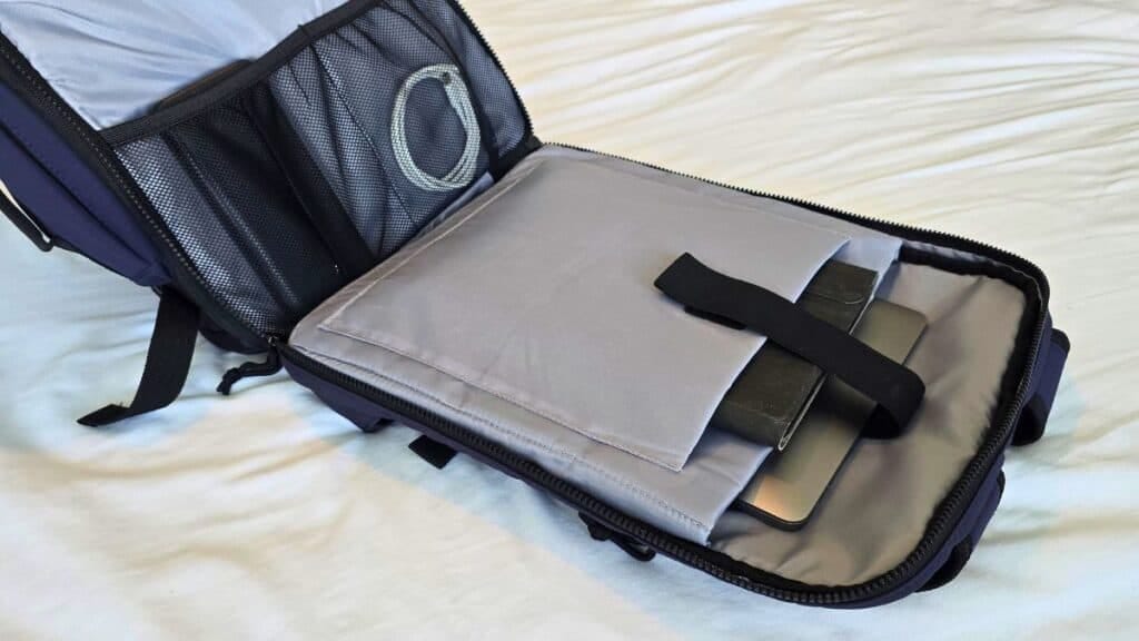 Bagsmart Blast Travel Backpack Review (2026) 3 Bagsmart Blast 28L Travel Backpack - laptop compartment