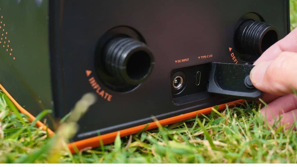 Outdoor Master Shark 3 Review (2026) - 15 PSI in Under 4 Minutes 3 Outdoor Master Shark 3 power inputs