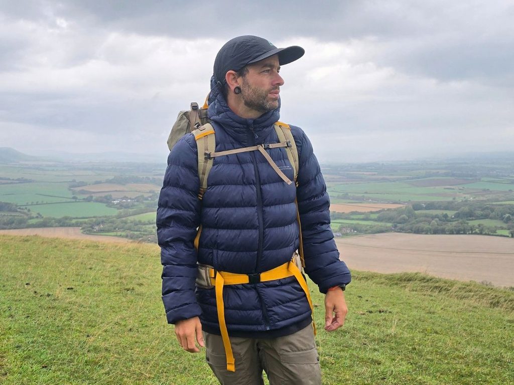 Mountain Warehouse Seasons Padded Jacket Review (2026) 3 Mountain Warehouse Seasons padded jacket - worn hiking on the south downs