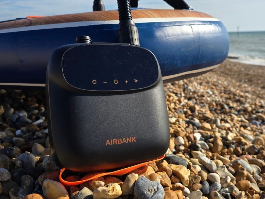 Wave Electric Pump Review (2026): Cordless SUP Pump 7 Wave Electric Pump for paddle boards and kayak control panel