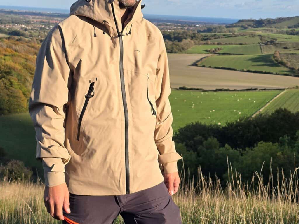 Quechua MH500 Waterproof Jacket Review (2026) 4 Quechua MH500 Waterproof Jacket rear view
