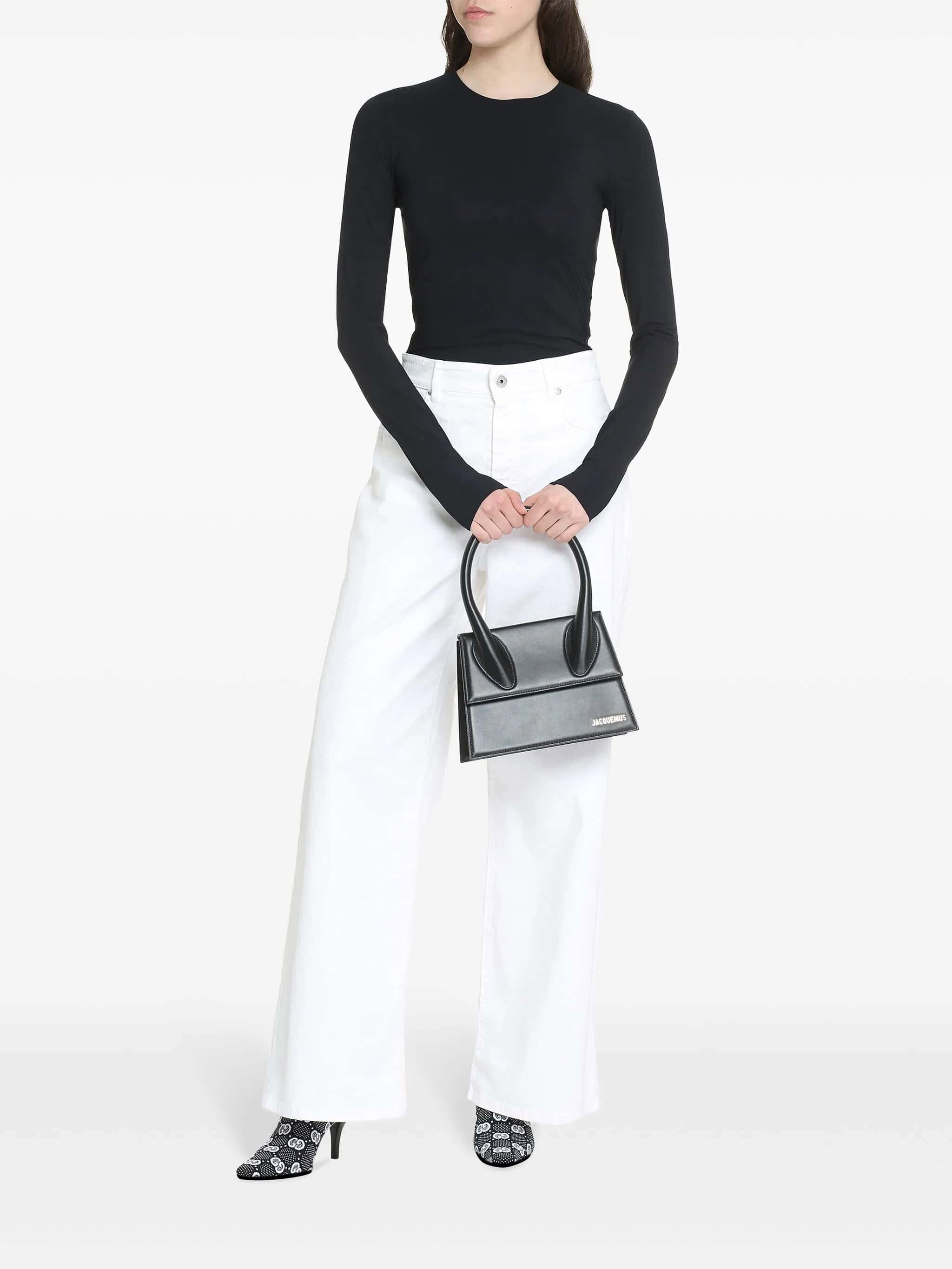 Casaco preto de malha feminina para moda casual e elegante.