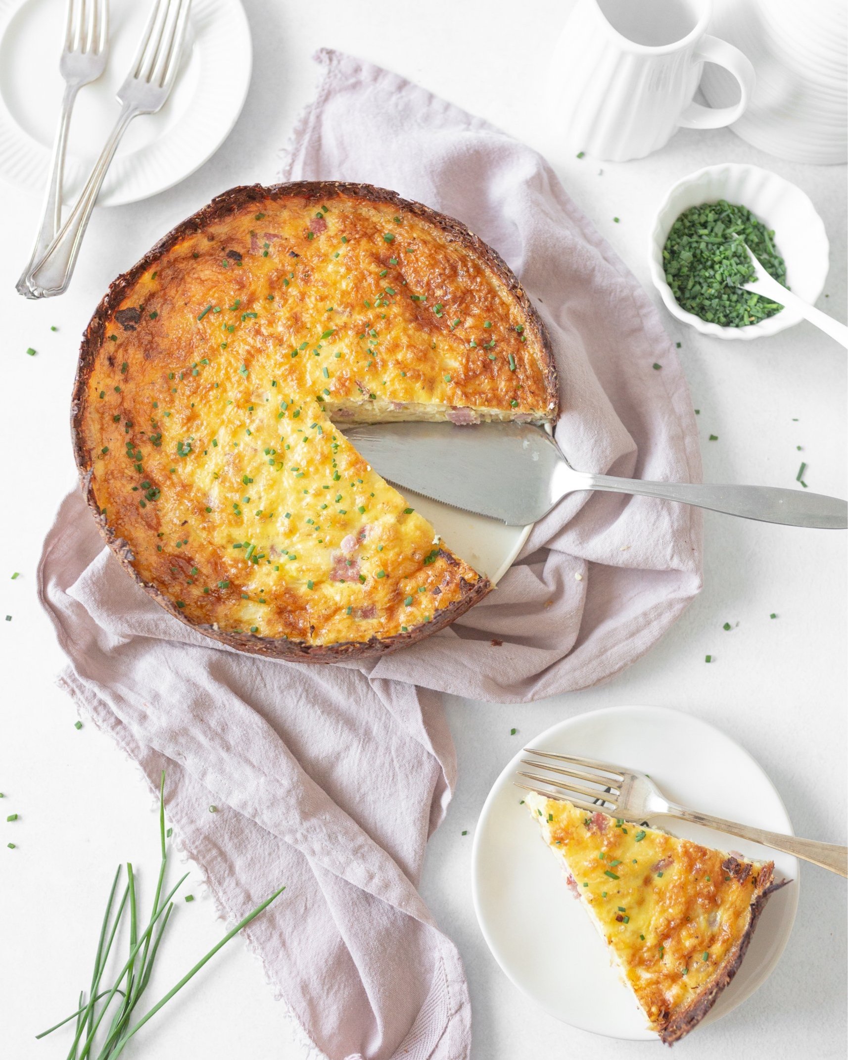 Potato Crusted Ham and Swiss Quiche (top down)