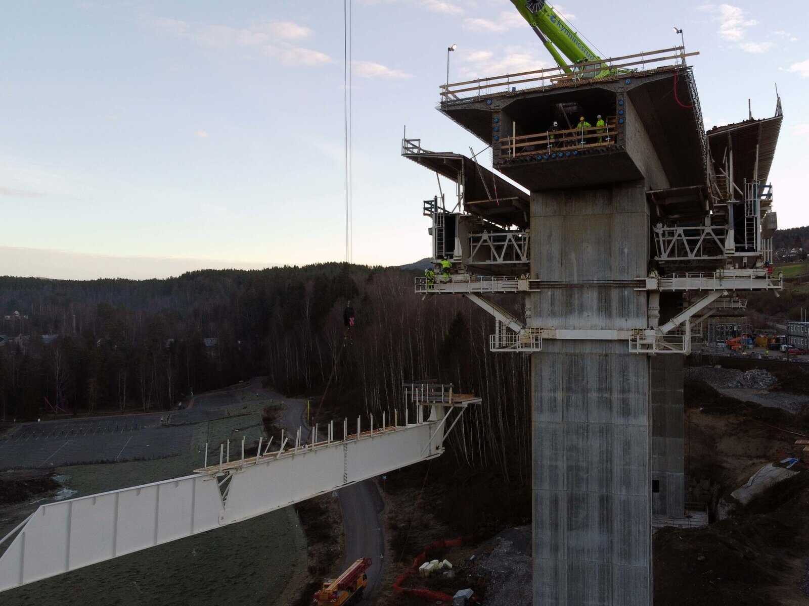 MSS and FT at Randselva bridge in Norway