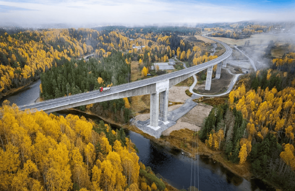 Norway Randselva bridge