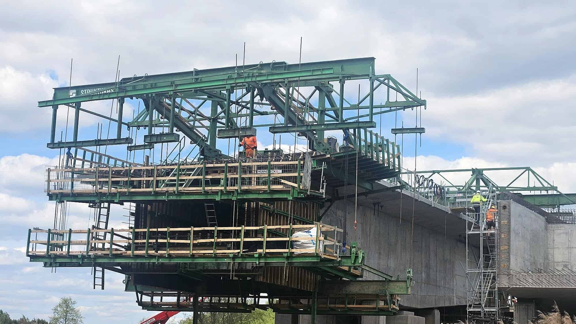 5 pairs of Balanced Cantilever Form Travellers at Construction of the Morawica and Wola Morawicka bypasses