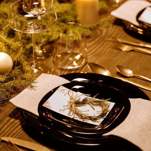 simple homemade decorations for a dining table
